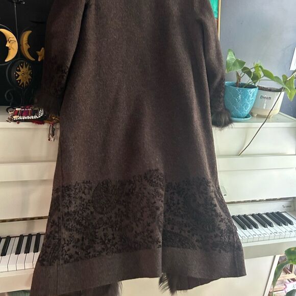 Hilary Radley Brown Trench Coat with Faux Fur Trim - Picture 11 of 16